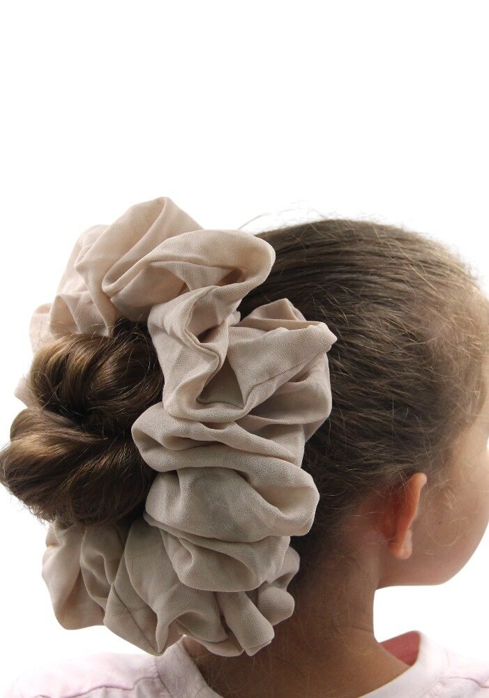 D'Daniela - Elastic Volumizing Hijab Scrunchie Tie Bun - Taupe – photo 3