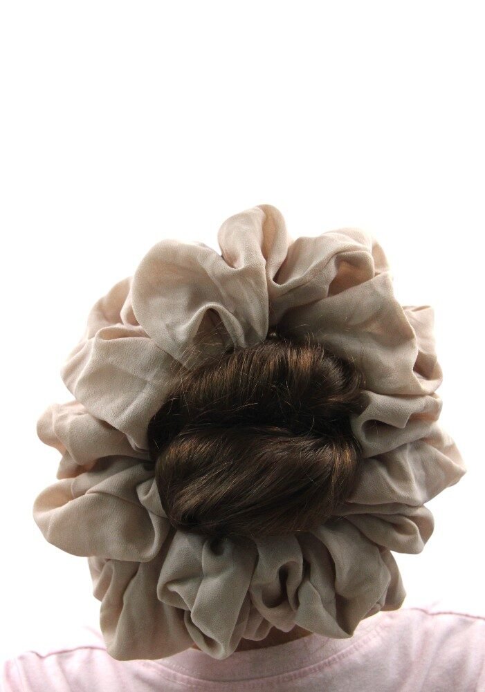 D'Daniela - Elastic Volumizing Hijab Scrunchie Tie Bun - Taupe – photo 4